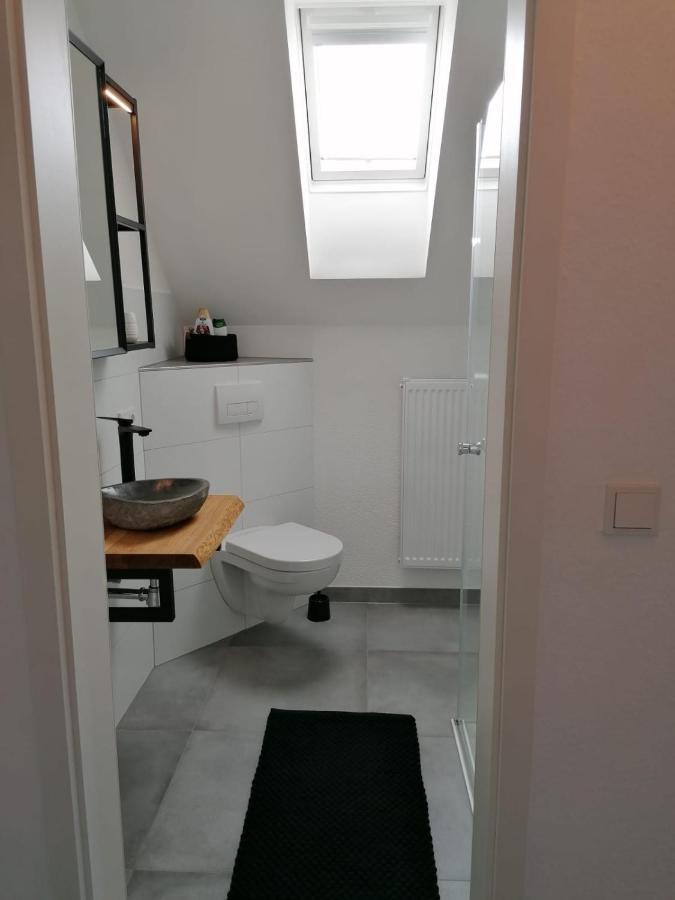 Eifelstern-Schoene Ferienwohnung Mit Balkon Kalenborn-Scheuern Eksteriør billede